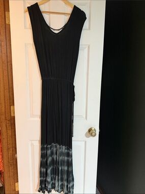 Black Sleeveless Maxi Dress with Tie-Dye Hem